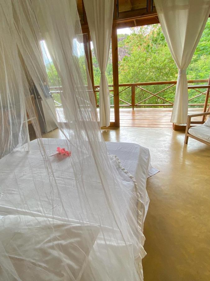 Waterfall Accomodation ポート・グロード エクステリア 写真