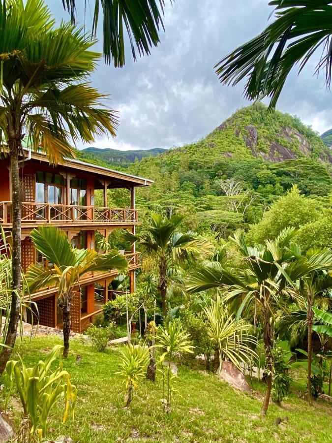 Waterfall Accomodation ポート・グロード エクステリア 写真